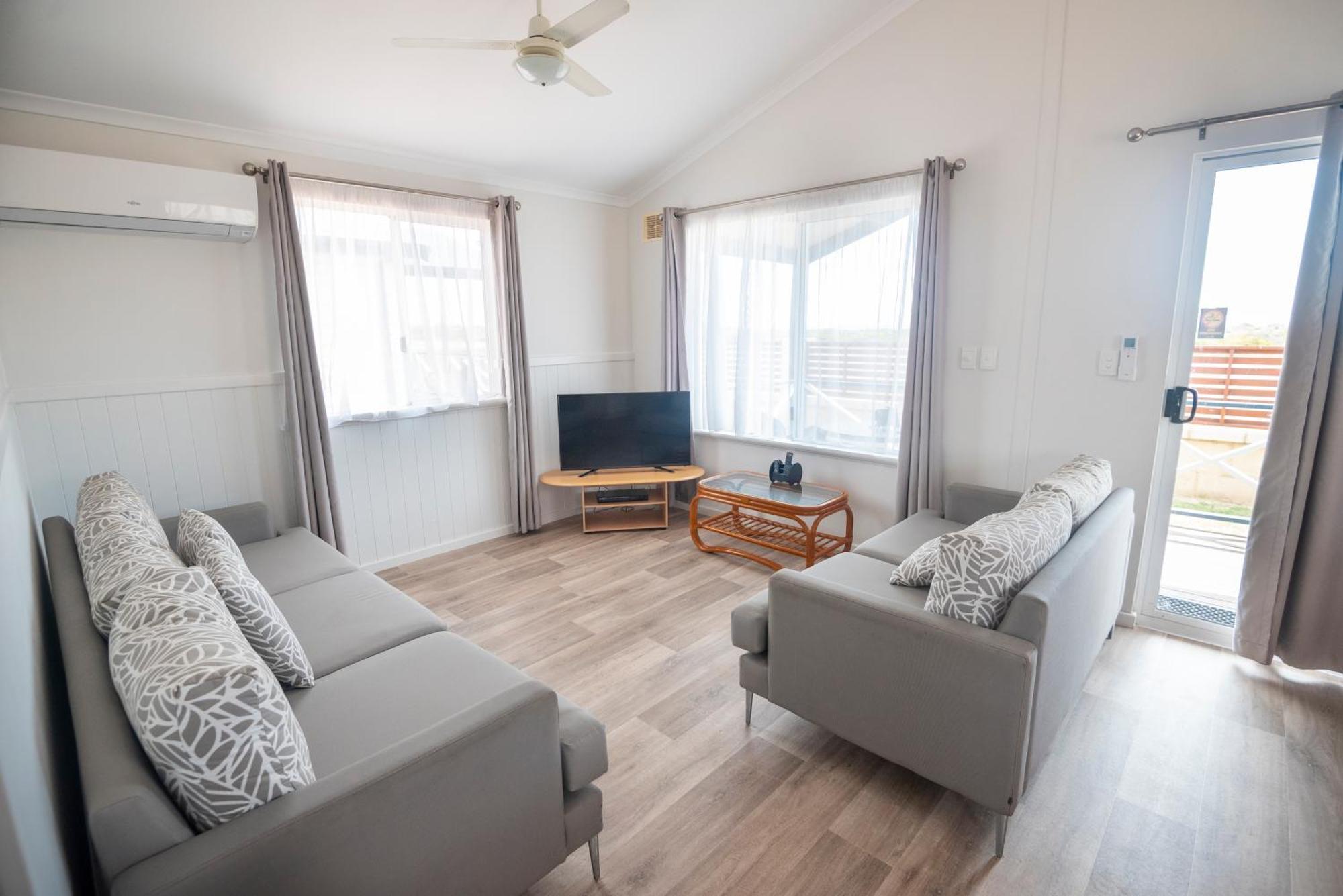 Belair Gardens Caravan Park Geraldton Exterior photo
