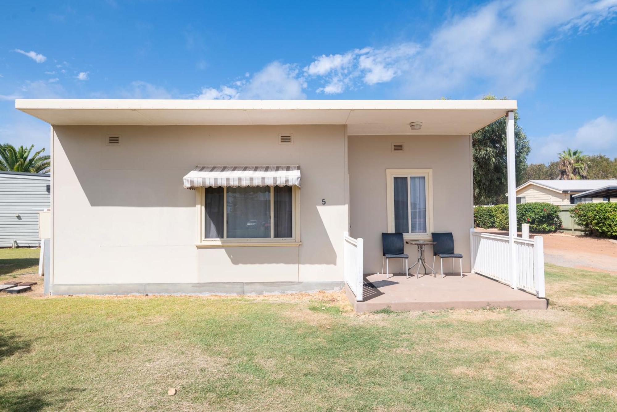 Belair Gardens Caravan Park Geraldton Exterior photo